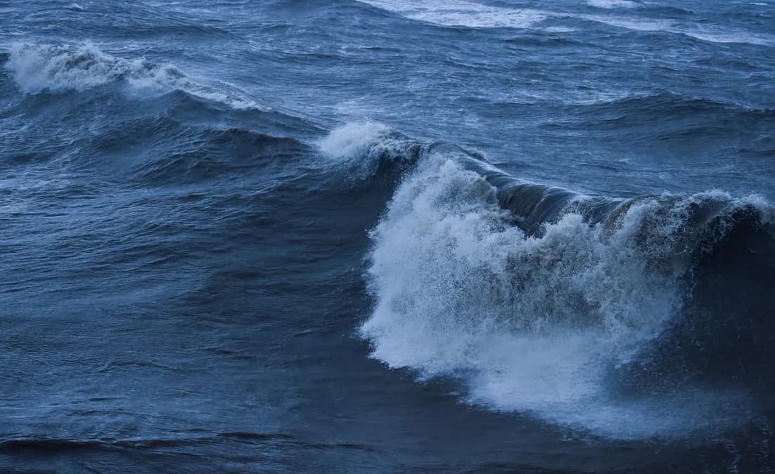 Tractable Ocean Waves Span 14,000 km